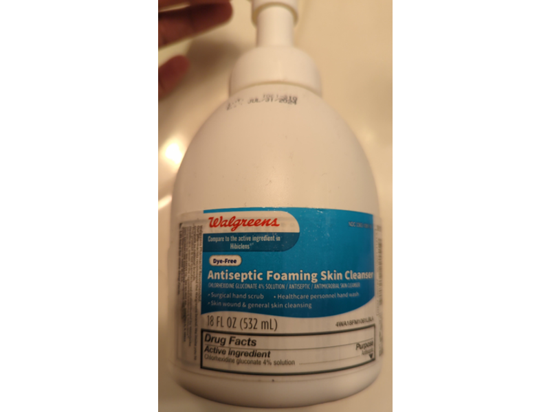 Walgreens Antiseptic Foaming Skin Cleanser, Dry Free, 18 fl oz/532 mL