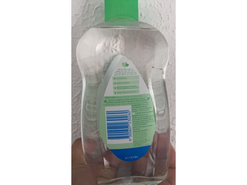 Johnson's Baby Oil, Aloe Vera & Vitamin E, 500 mL