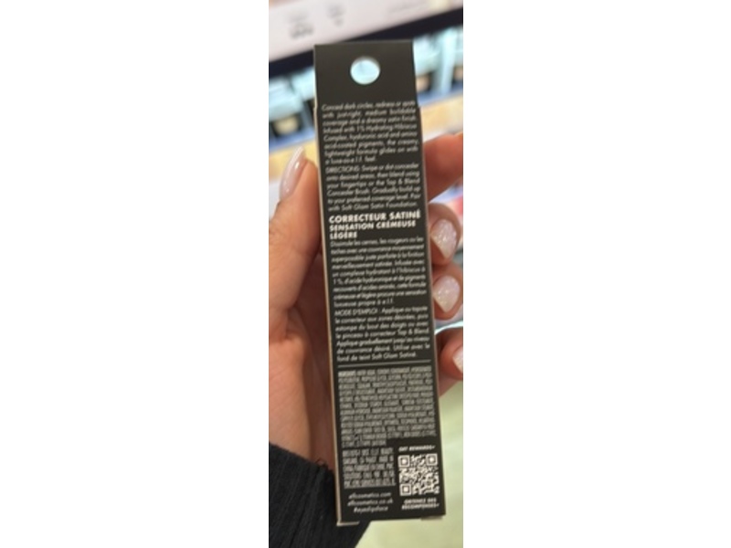e.l.f. Soft Glam Satin Concealer, 30 Medium Warm, 0.21 fl oz/6.3 mL