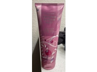 Bath & Body Works Ultimate Hydration Body Cream, Twisted Pepper Mint, 8 oz/ 226 g - Image 3