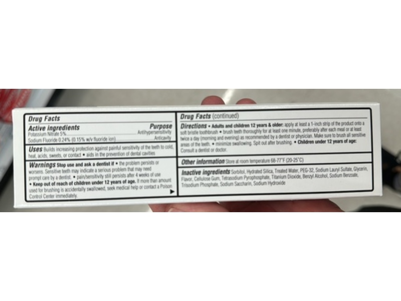 Meijer Sensitive Toothpaste, Extra Whitening, 4 oz/113 g