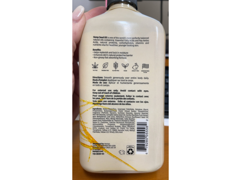 Hempz Herbal Body Moisturizer Lotion, Spun Sugar & Vanilla Bean, 17 fl oz/500 mL