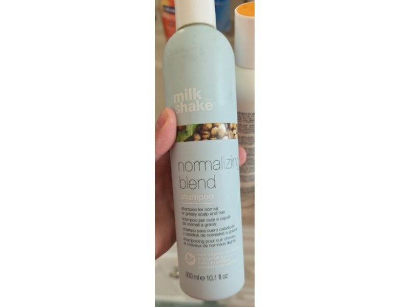 Milk_Shake Normalizing Blend Shampoo, 10.1 fl oz/300 mL