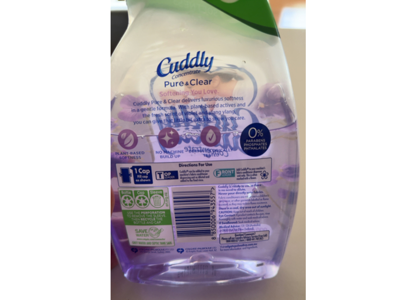 Cuddly Concentrate Pure & Clear Fabric Conditioner, Violet + Ylang Ylang, 22 Loads, 900 mL