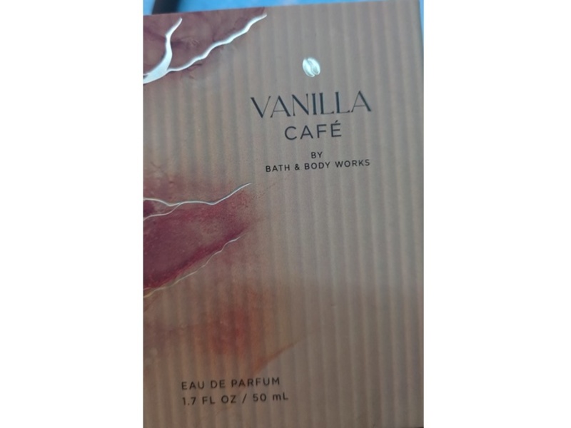 Bath & Body Works Eau De Parfum, Vanilla Cafe, 1.7 fl oz/50 mL