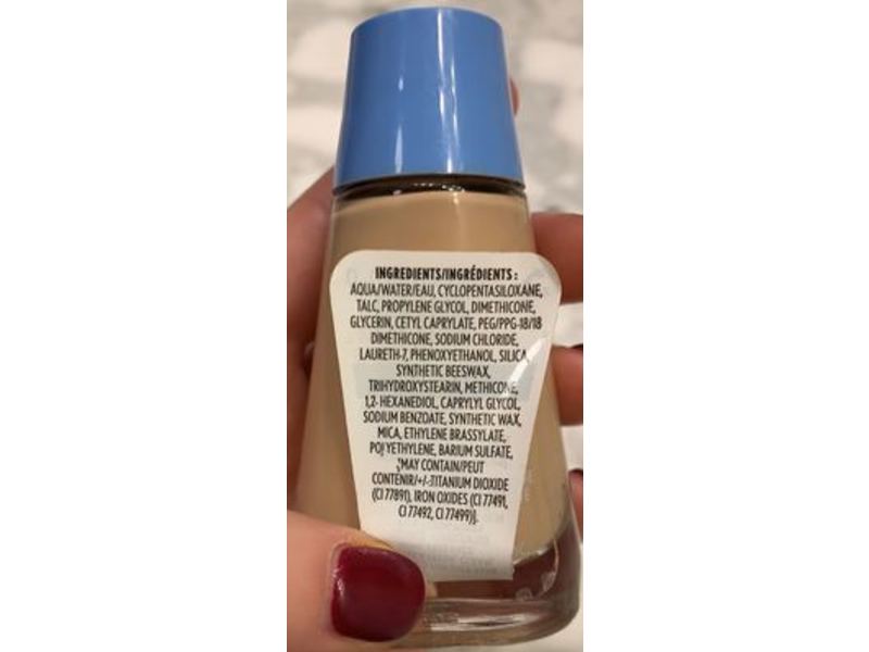 Covergirl Clean Matte Liquid Foundation, Oil Control, 525 Buff Beige, 1 fl oz/30 mL