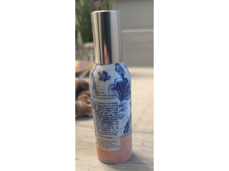 Bath & Body Works Concentrated Room Spray, Turquoise Waters, 1.5 oz/42.5 g