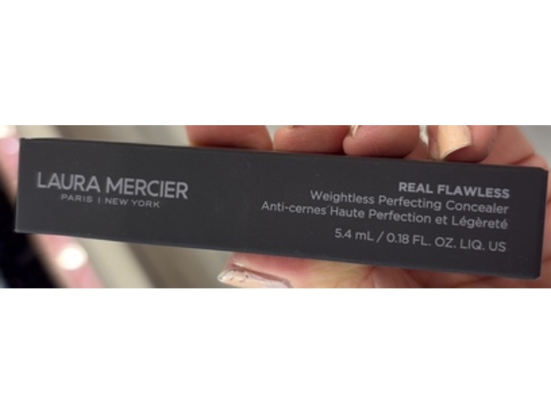 Laura Mercier Real Flawless Weightless Perfecting Concealer, 2C2, 0.18 fl oz/5.4 mL