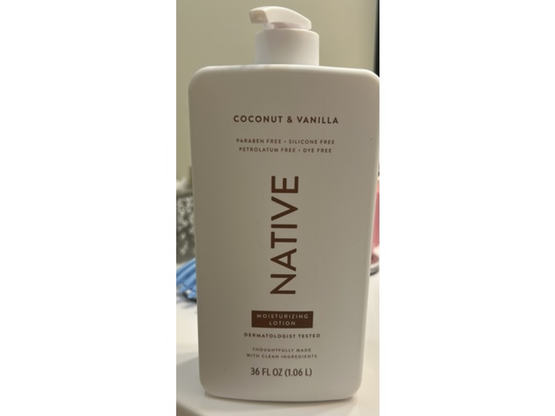 Native Moisturizing Lotion, Coconut & Vanilla, 36 fl oz/1.06 L
