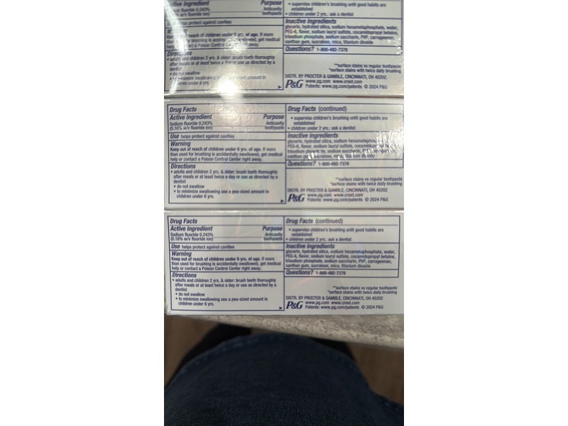 Crest 3D White Brilliance Toothpaste, Vibrant Peppermint, 4.6 oz/130 g, Pack Of 3