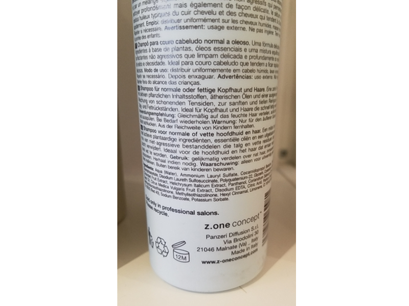 Milk_Shake Normalizing Blend Shampoo, 10.1 fl oz/300 mL