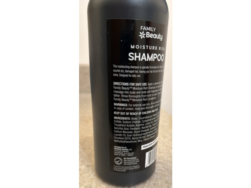 Family Beauty Moisture Rich Shampoo, Vitamin E, 28 fl oz/828 mL