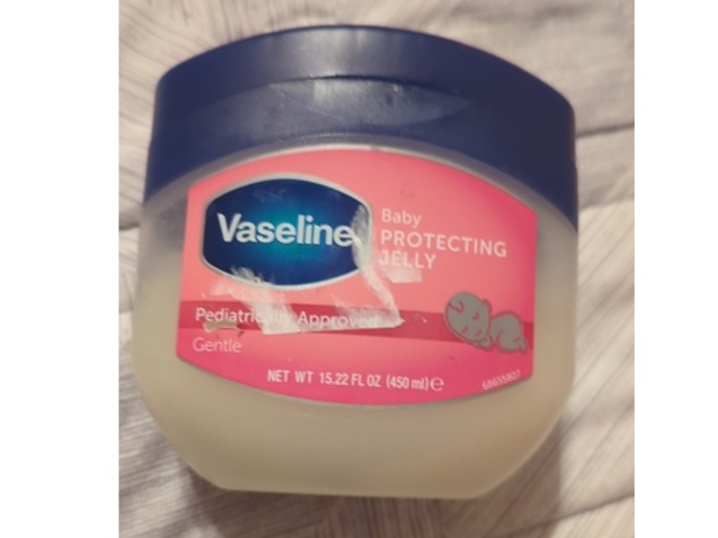 Vaseline Baby Protecting Petroleum Jelly, 15.22 fl oz/450 mL