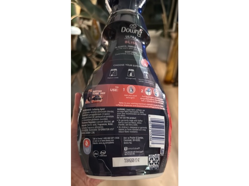 Downy Ultra Soft + Fresh Fabric Softener, Sparkling Amber & Rose, 39 Loads, 26 fl oz/780 mL