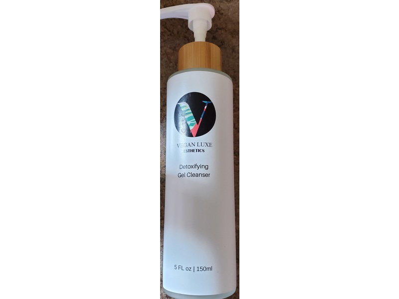 Vegan Luxe Esthetics Detoxifying Gel Cleanser, 5 fl oz/150 mL