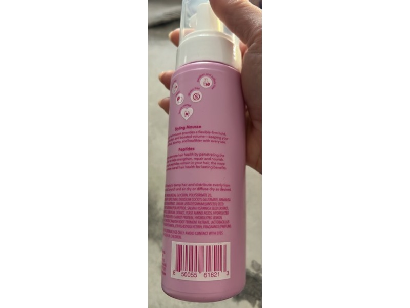 V & Co Curly Pop Styling Mousse, Hold 4, 7 fl oz/207 mL