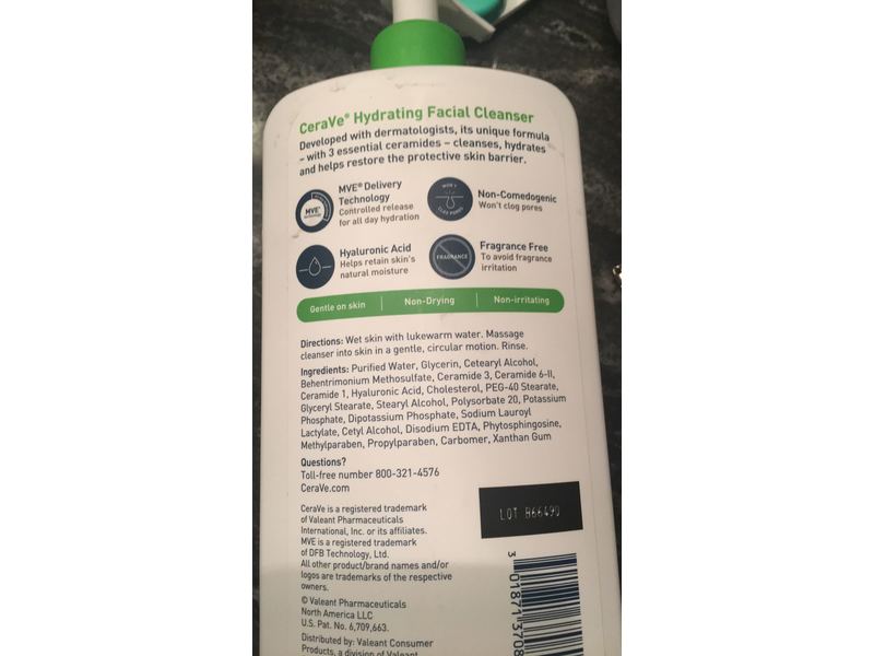 CeraVe Hydrating Facial Cleanser, Normal to Dry Skin, 24 fl oz (710 mL)