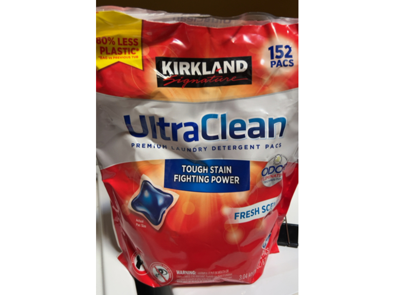 Kirkland Signature Ultra Clean Premium Laundry Detergent Pacs, Fresh Scent, 107.2 oz/3.04 kg, 152 Coun
