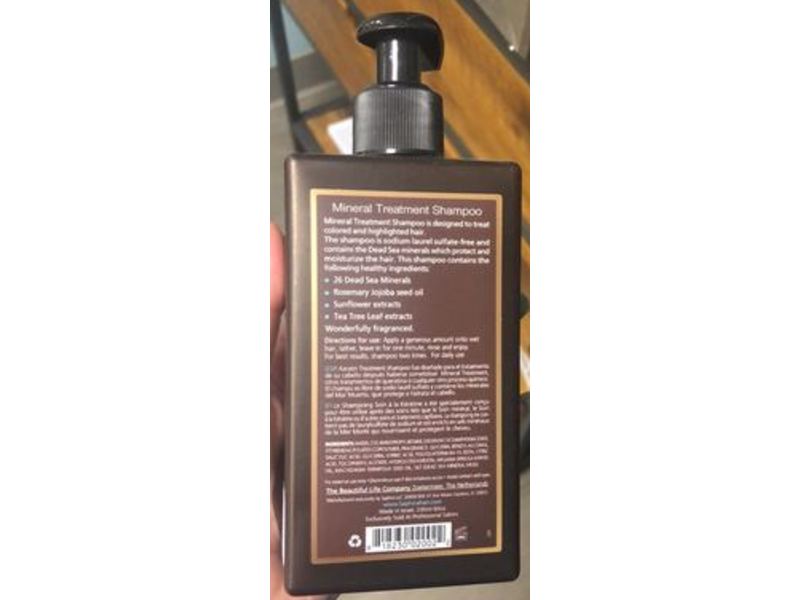 Saphira Mineral Treatment Shampoo, 8.5 fl oz/250 mL