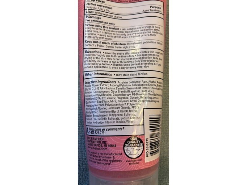 Meijer Oil Fee Acne Wash Foaming Scrub, Pink Grapefruit, 6.7 fl oz/198 mL