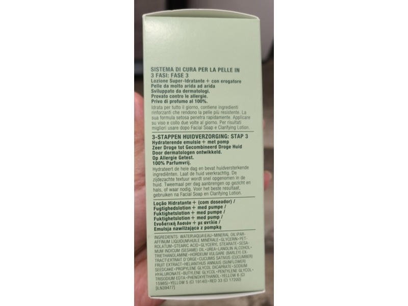 Clinique Moisturizing Lotion + Pump, 4.2 fl oz/125 mL