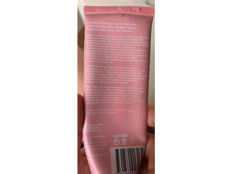 Mco Beauty Mineral Mattifying Sunscreen, SPF 50 +,Vitamin C Rich Kakadu Plum, 2.65 oz/75 g