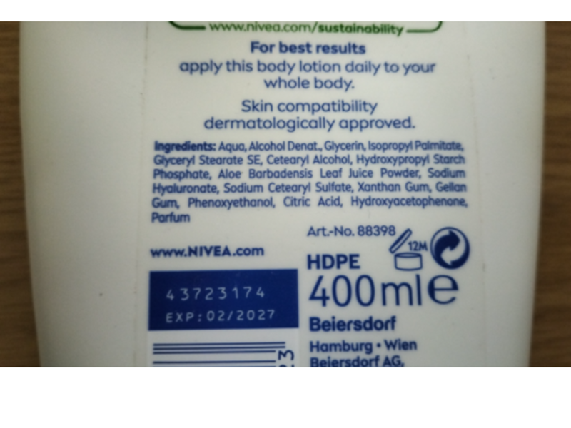 Nivea Body Lotion, Aloe & Hydration, 400 mL