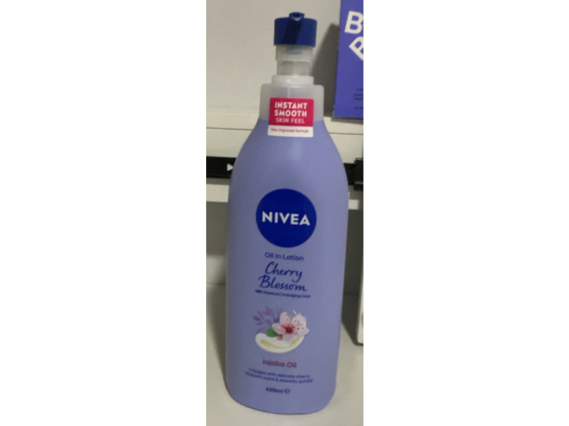 Nivea Oil In Lotion, Cherry Blossom, 400 mL