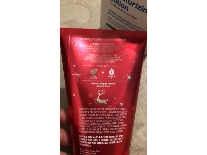 Bath & Body Works Whipped Confetti Body Scrub, Winter Candy Apple, 6.2 oz/175 g