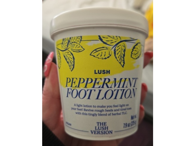 Lush Peppermint Foot Lotion, 7.9 oz/225 g