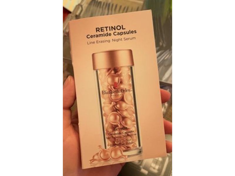 Elizabeth Arden Retinol Ceramide Capsules, Line Erasing Night Serum, 0.11 fl oz/3.2 mL, 7 Count