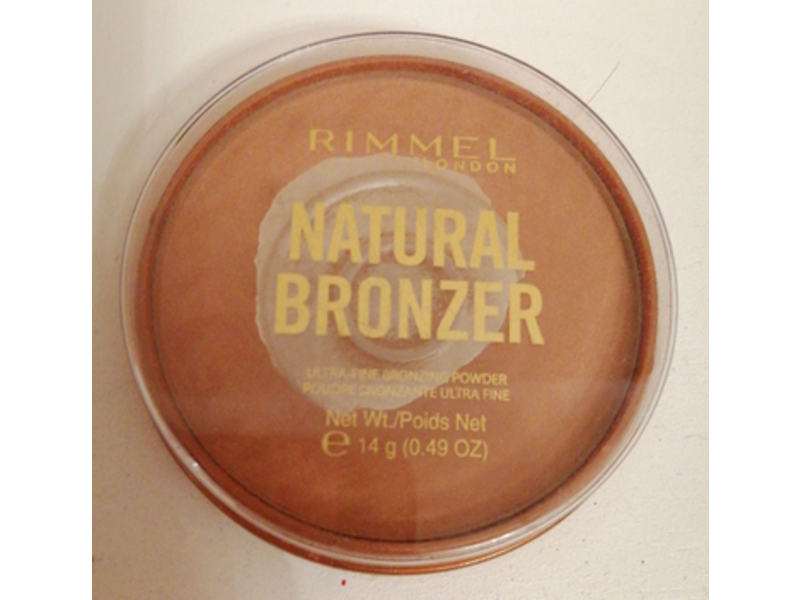 Rimmel London Natural Bronzer Ultra-Fine Bronzing Powder, 001 Sunlight, 0.49 oz/14 g