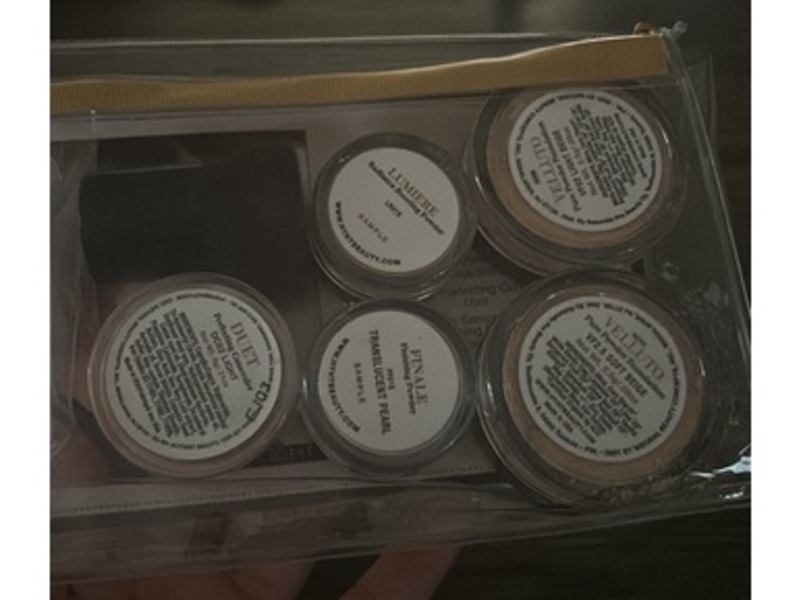 Hynt Beauty Discovery Kit, Light