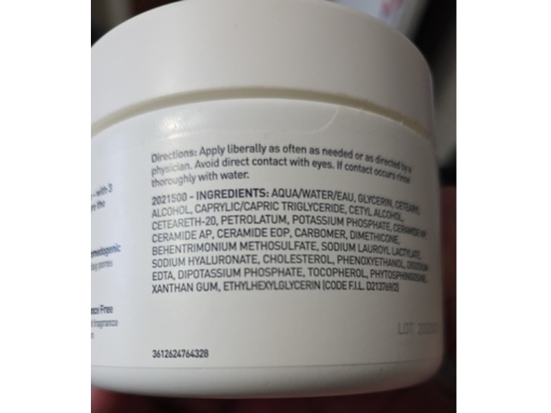 CeraVe Moisturizing Cream, 12 oz/340 g.