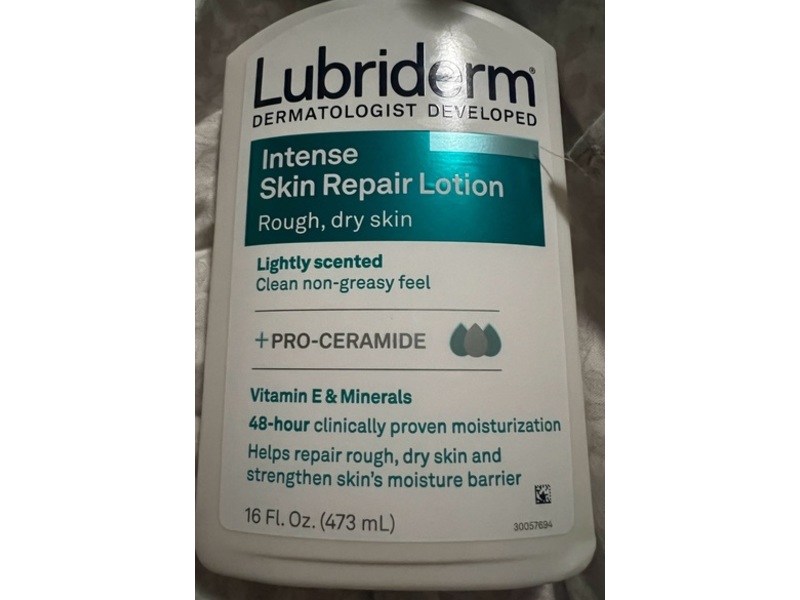 Lubriderm Intense Skin Repair Lotion, 16 fl oz/473 mL