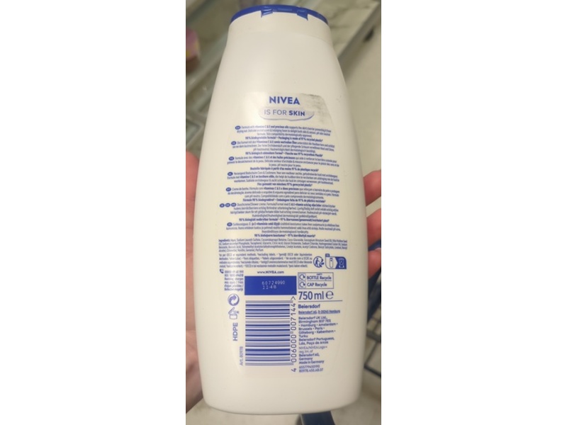Nivea 2 In 1 Shower & Bath Moisturizing Shower Gel, Care & Cashmere, 25.3 fl oz/750 mL