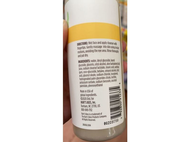 Burt's Bees Gentle Facial Cleanser, Sensitive, Aloe Vera, 8 fl oz/236.5 mL