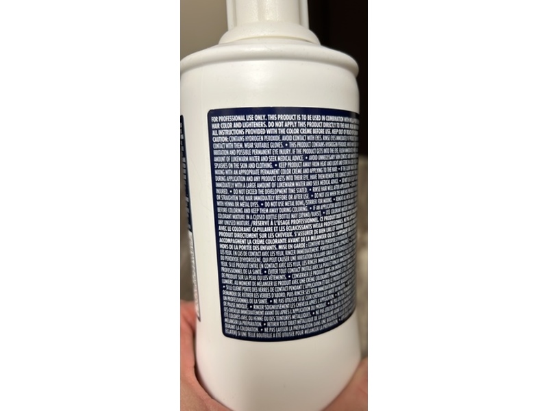 Wella Welloxon Perfect Crème Developer, 9% 30 Volume, 33.8 fl oz/1 L