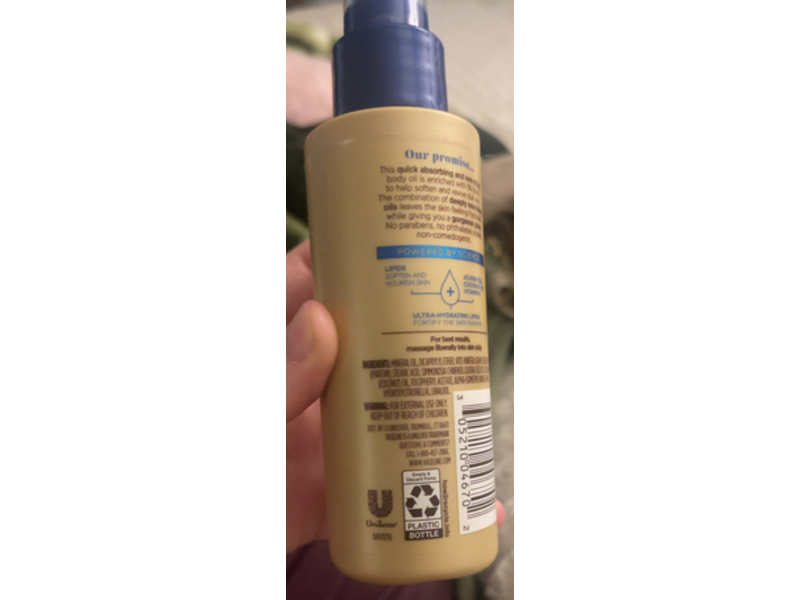 Vaseline Radiant X Replenishing Hydrating Body Oil, 1% Lipids, 3.7 fl oz/109 mL