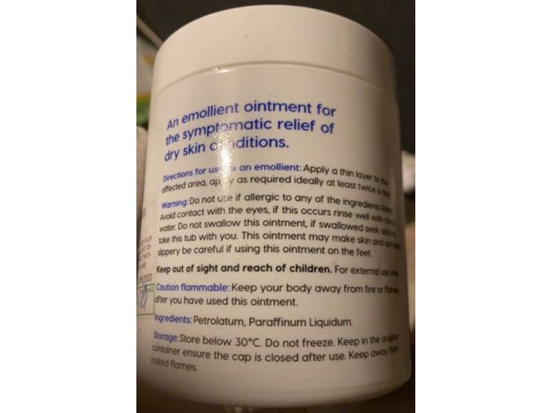 Wr Healthcare 50:50 Ointment, Liquid Paraffin And White Soft Paraffin, 500 mL