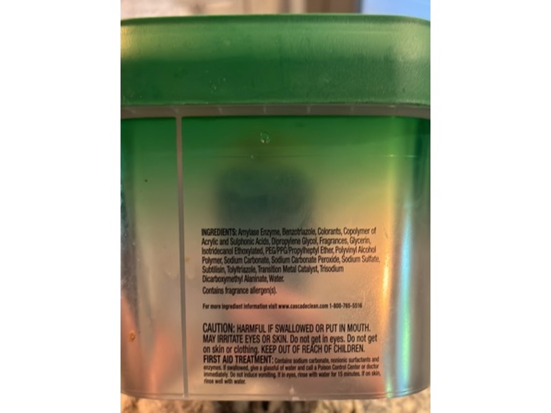 Cascade Platinum Dishwasher Detergent, Fresh Scent, 15.1 oz/428 g, 28 Count