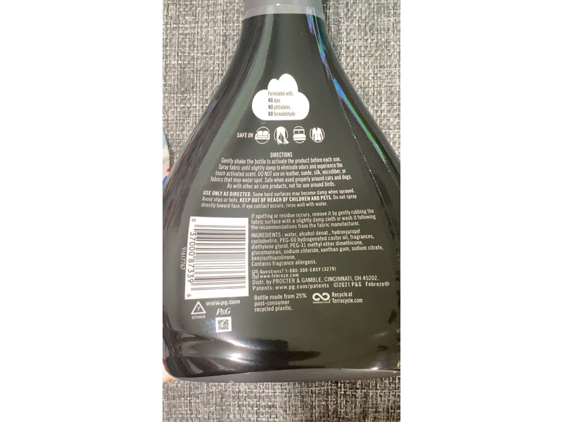 Febreze Unstopables Touch Fabric Spray, Fresh, 16.9 fl oz/500 mL