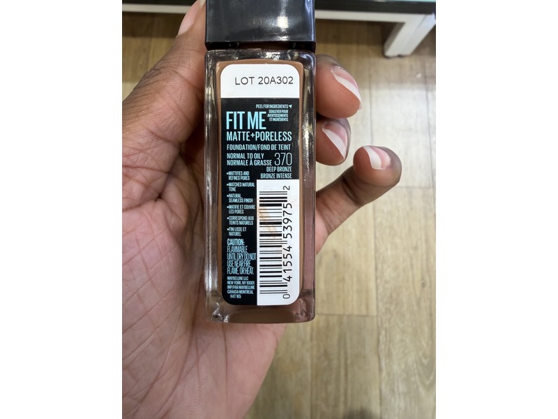 Maybelline New York Fit Me Matte+Poreless Foundation, 370 Deep Bronze, 1 fl oz/30 mL