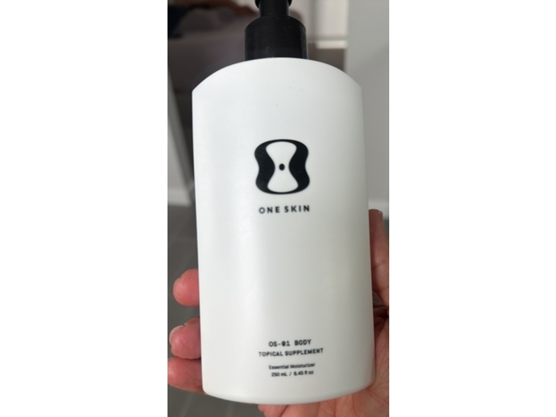 OneSkin OS-01 Body Essential Moisturizer, 8.45 fl oz/250 mL