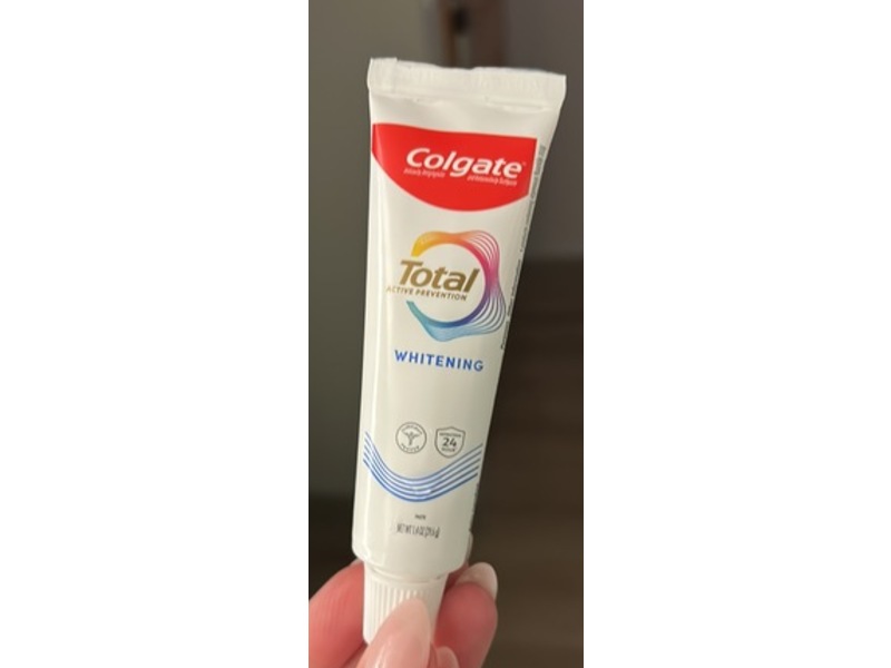 Colgate Total Active Prevention Whitening Toothpaste, 1.4 oz/39.6 g