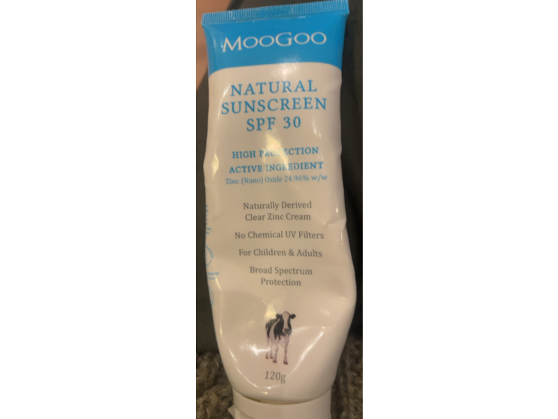 Moogoo Natural Sunscreen, SPF 30, 120 g