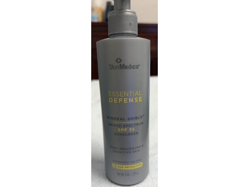 SkinMedica Essential Defense Mineral Sheild Broad Spectrum Sunscreen, SPF 35, 8 oz/227 g