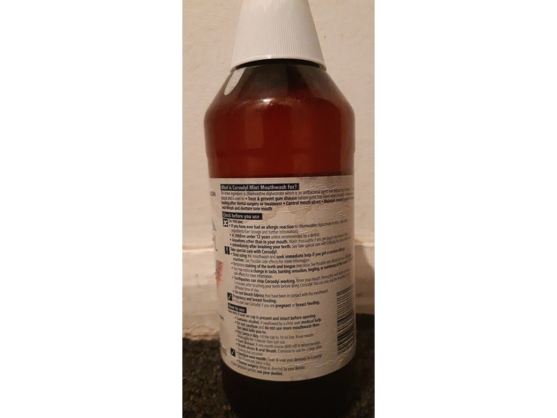 Corsodyl Mint Mouthwash, Fresh Mint, 600 mL