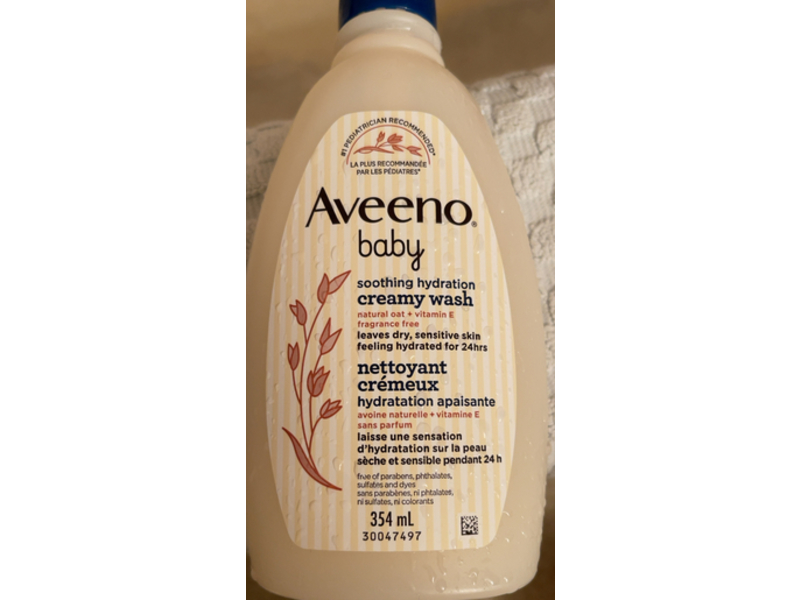 Aveeno Baby Soothing Relief Creamy Wash, Natural Oat + Vitamin E, 354 mL