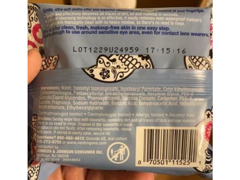 Neutrogena Make Up Remover Cleansing Towelettes, Halloween, 25 Count